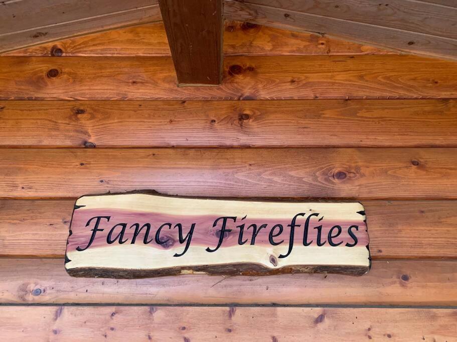 Fancy Fireflies Cabin Hayward Exterior foto